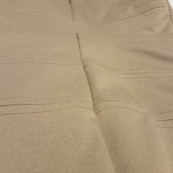 Dress - Picture 10 of 12